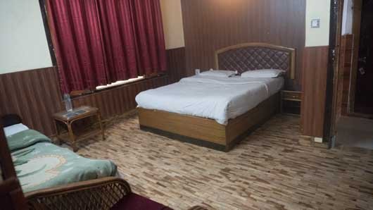 Hotel NEw Bharat